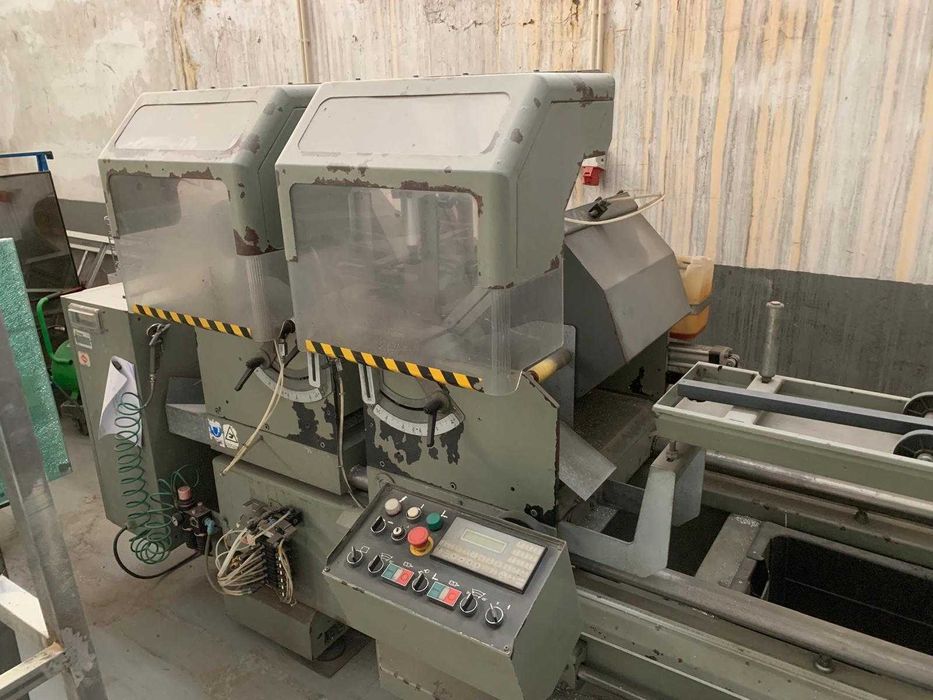 Maquinas de Serralharia de alumínio