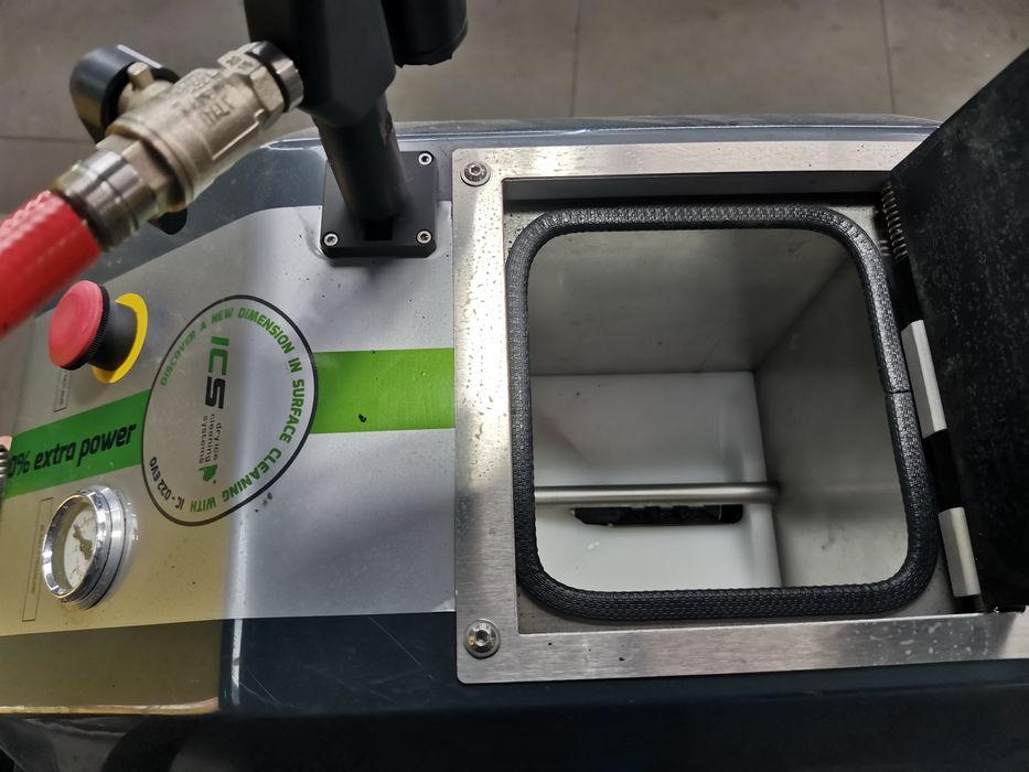 Dry ice cleaning bluster пристрій для очистки сухим льодом