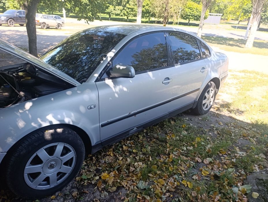 Продам авто на ходу. Volkswagen Passat B5 98 года