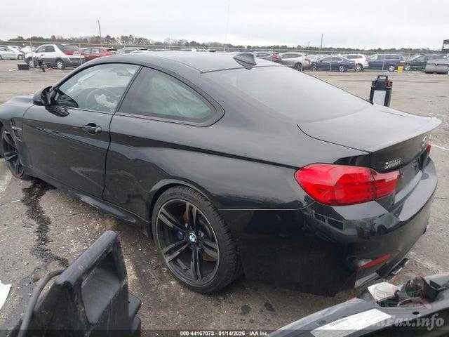 Bmw M4 кузов, розборка