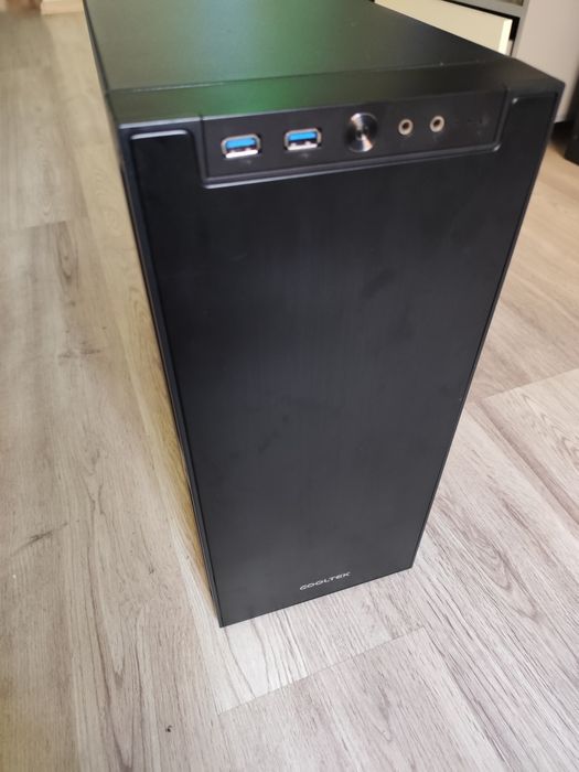 Komputer Ryzen 5 4600G / 8GB/ 512 GB / Radeon