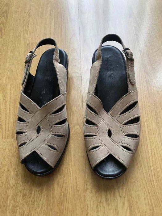 Wygodne sandały damskie, rozmiar 37