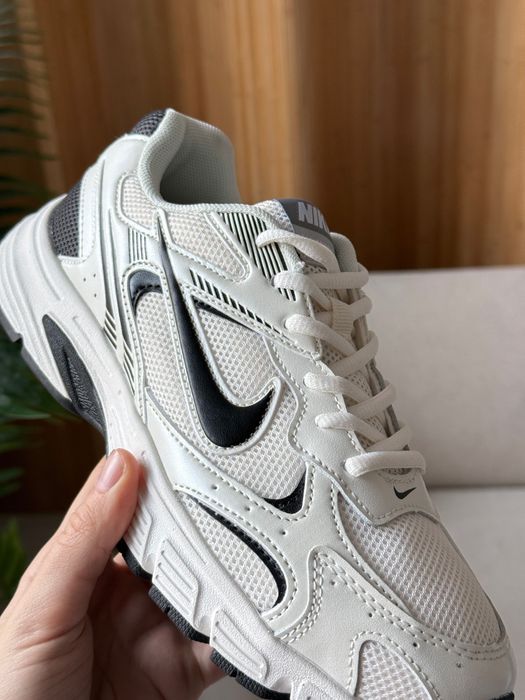 ТОП ПРОДАЖ! Nike Air Zoom Vomero 20 White/Black 36 37 38 39 40 найк аір зум вомеро білі чорні
