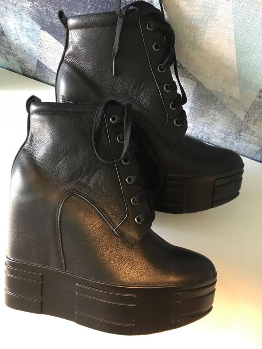 Ботинки женские на танкетке из воловьей кожи 13 см