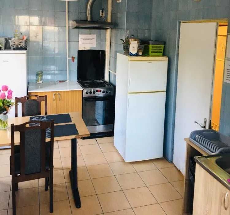 Голосійвський район! Хостел біля метро Голосіївська