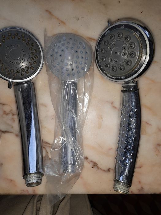3 chuveiros novos