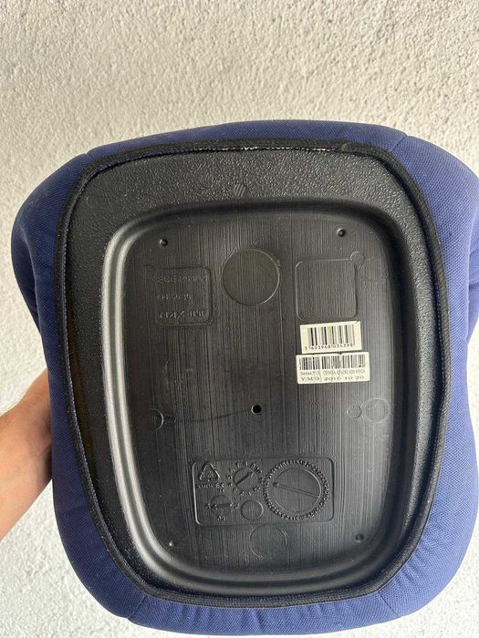 Cadeira criança auto 15-36 kg.