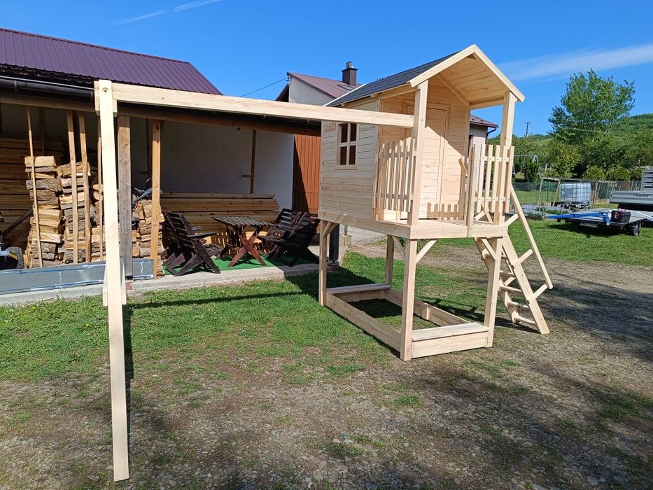 Domki dla dzieci . Plac zabaw