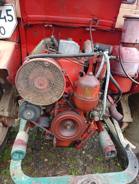 Обміняю трактор т-16 на уаз 469