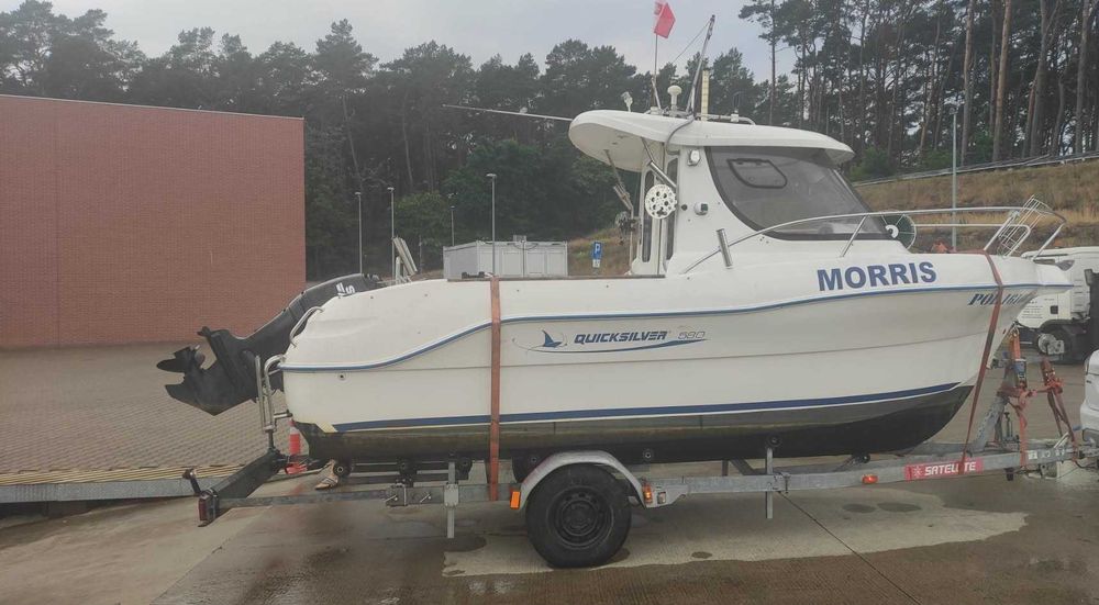 Łódź motorowa Quicksilver 580 pilothouse