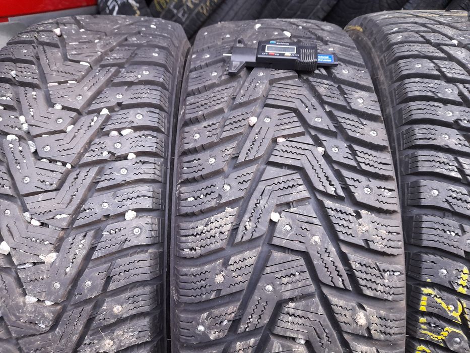 Opony zimowe  215/65r17 i 2021 skandynawskie
