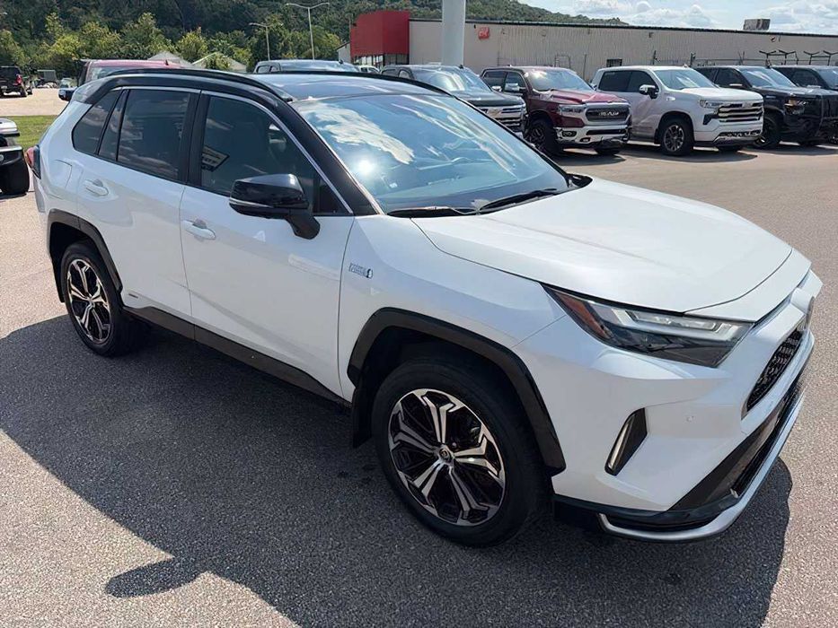 Toyota RAV4 Prime XSE