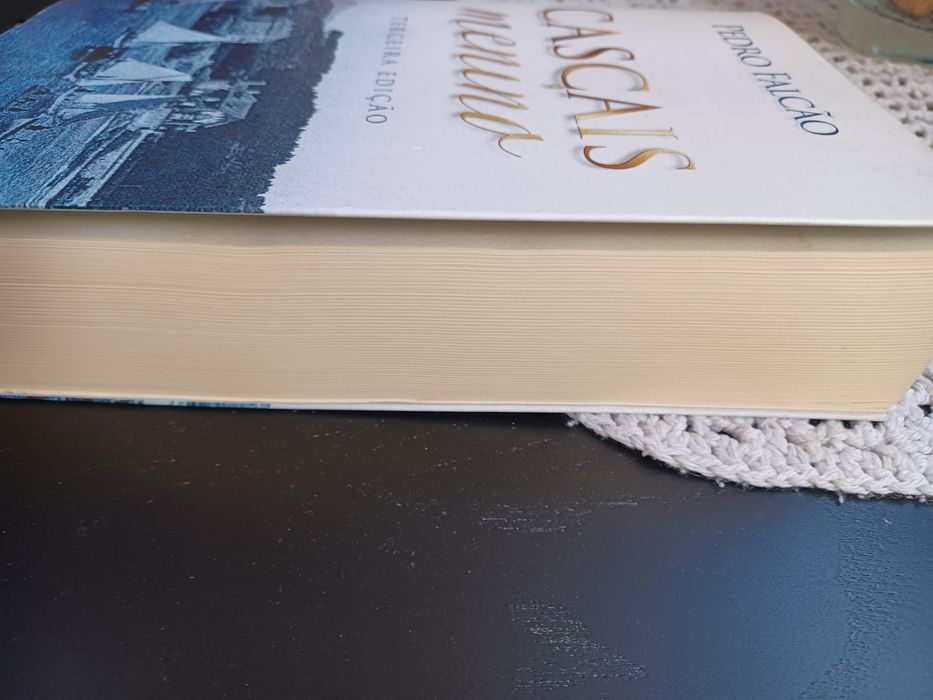 Livro Cascais Menino