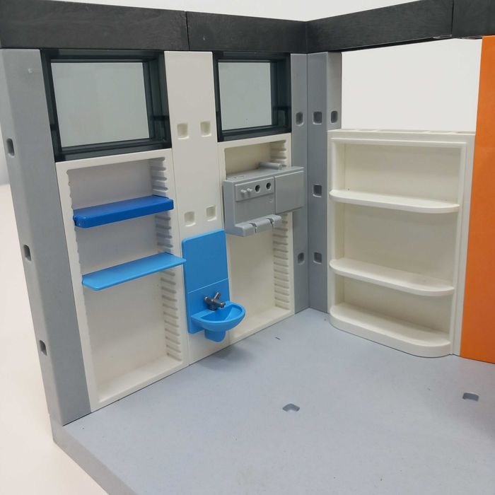 Playmobil Szpital z wyposażeniem 70191 K37