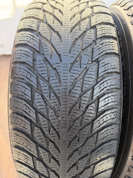 Шини Nokian 265/65/R18