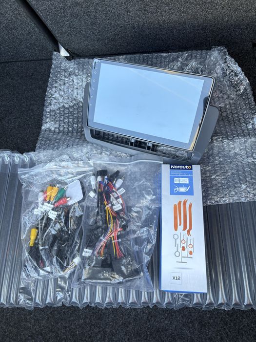 Mekede Navifly Car Multimedia System Android Touchscreen + Cabos