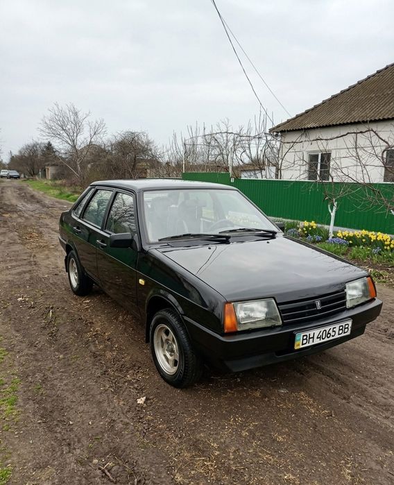 ВАЗ 21099 1997 год