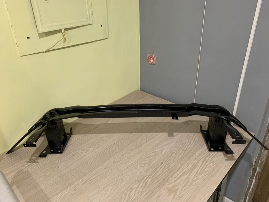 Volkswagen VW Tiguan 2 Allspace Передня Центральна Решітка Радіатора