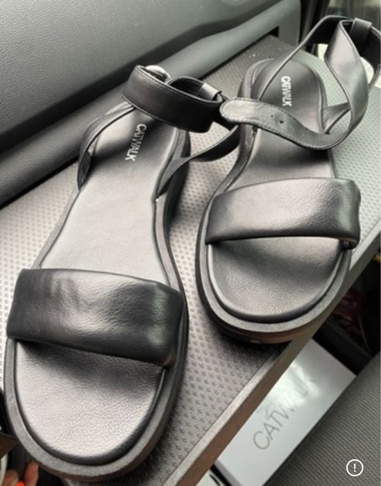 Стильні жіночі босоніжки дуже м’які зручна посадка 40 41