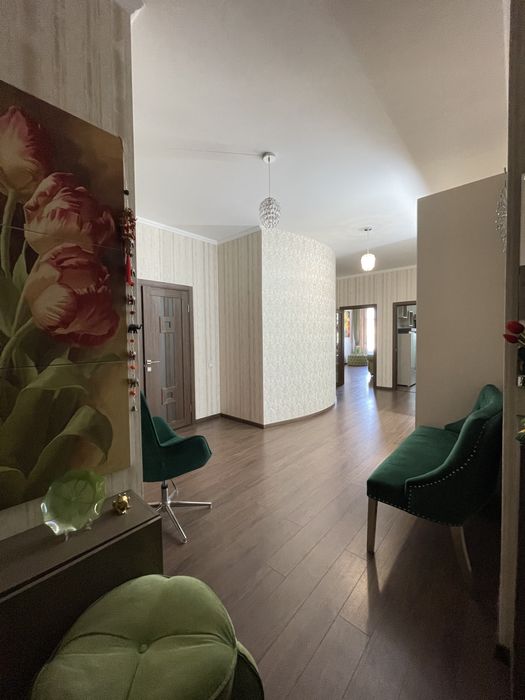 3-кімнатна, Центр, Печерськ, метро Печерська, вул. Коновальця 36-Е