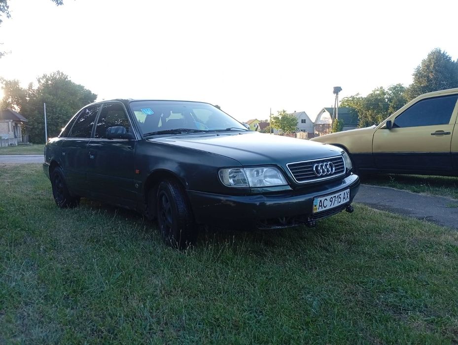 Срочно продам Ауді 100 А6 С4