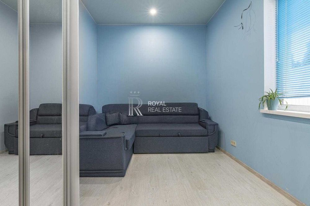 Продаж Будинок Гатне вул. Янчука 144 м² 4 кімнати 3 спальні Тераса Меблі Техніка Готовий до проживання Метро Теремки