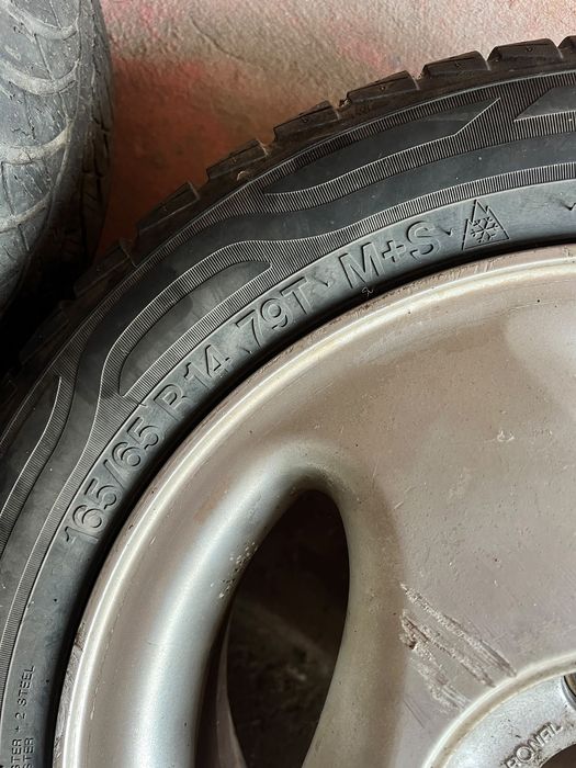 Jantes especiais opel  4x100 pneus NOVOS