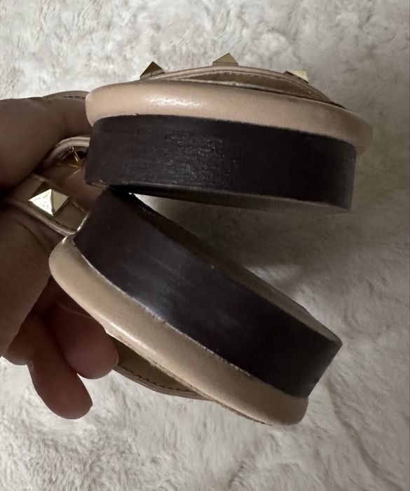 Босоніжки Valentino