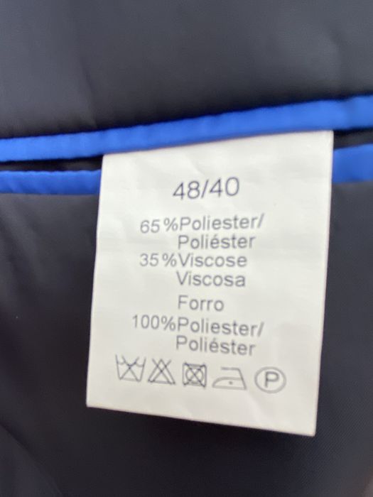 Fato slim fit , da suits inc, usado 1vez. Na compra do fato ofereço a camisa da mesma marca tam. M slim fit
