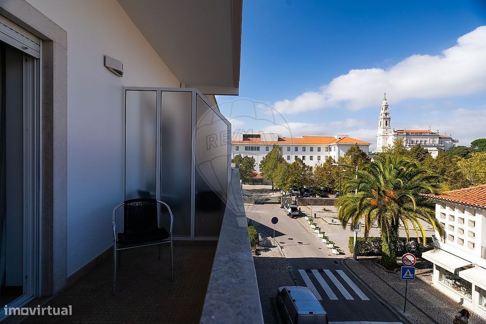 Hotel T16 para venda