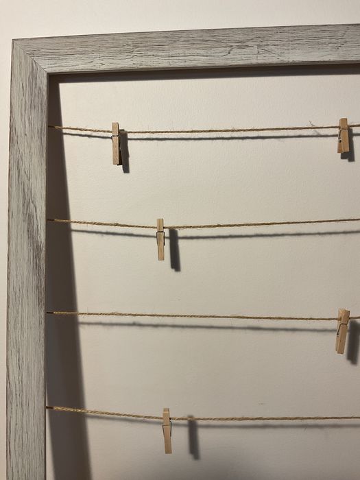 Quadro decorativo madeira pintada para fotos - Como novo