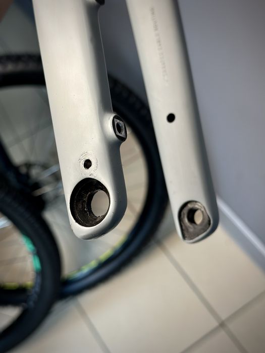 Карбонова вилка Cube Nuroad