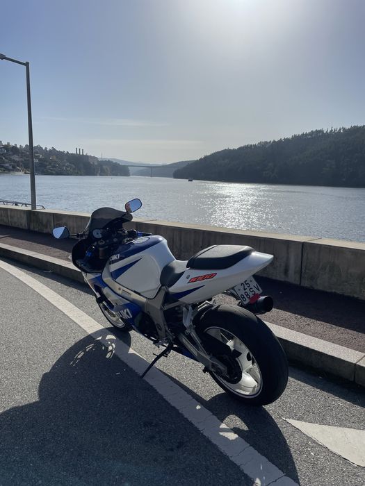 Suzuki gsxr 1000 k2