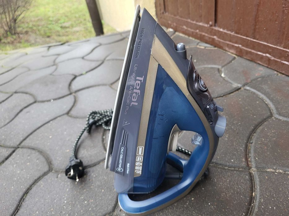 Żelazko TEFAL Ultragliss Plus FV6830