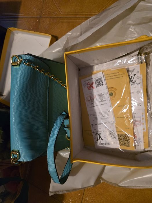 Mala LOUIS VUITTON, NOVA, com caixa.