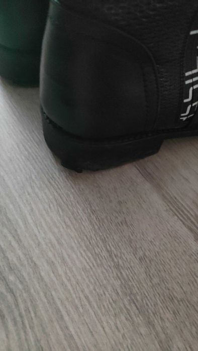 Buty zimowe damskie