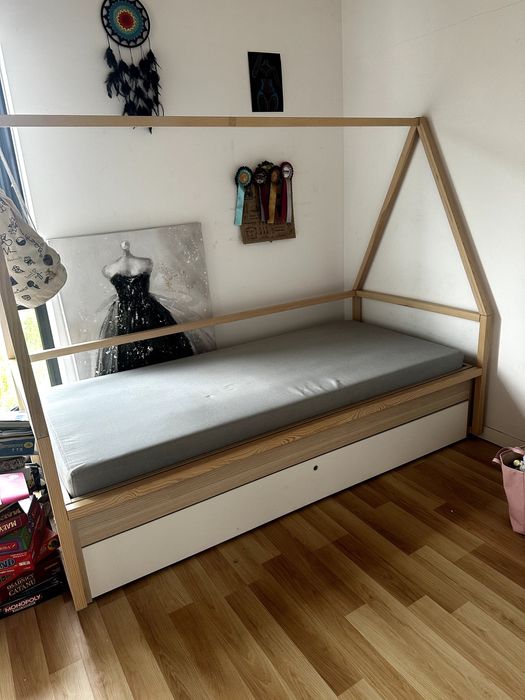 Łóżko vox z Tipi na kółeczkach 200cmx90cm z materacem i szufladą na pościel