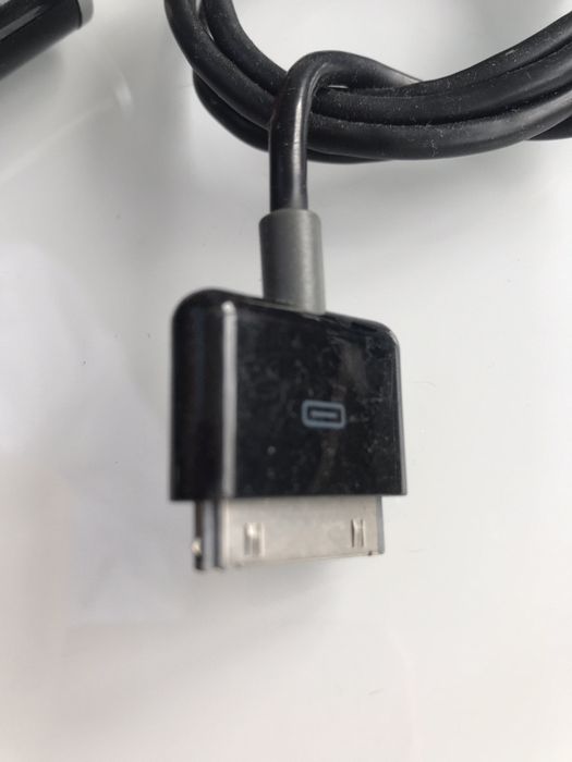 iPhone Model 3 and 4 Car Charger – Low Price64739225105411121