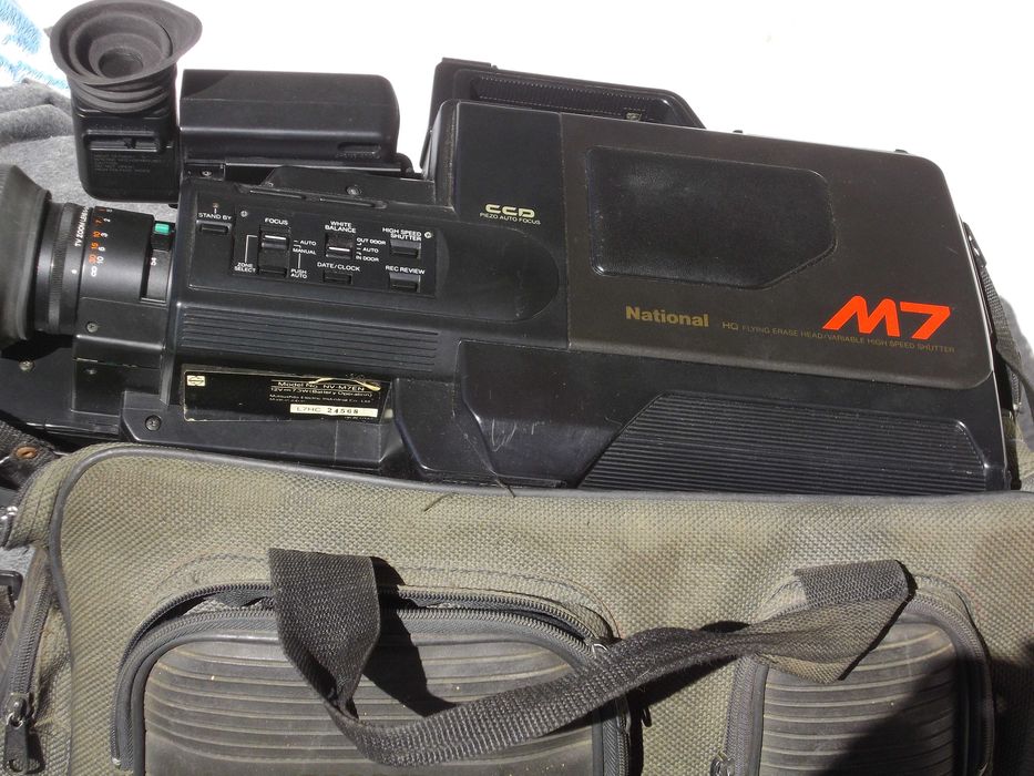 Kamera VHS National NV-M7EN