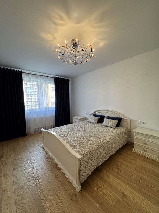 Двокімнатна квартира на Щасливомуу