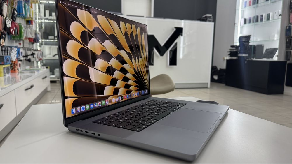 MacBook Pro 16” M1 Pro 16/1Tb Space Gray Повноцінний, Без блокувань