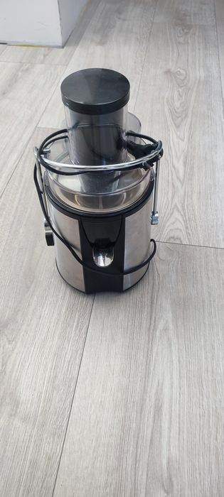 Wyciskarka do soków RAVEN