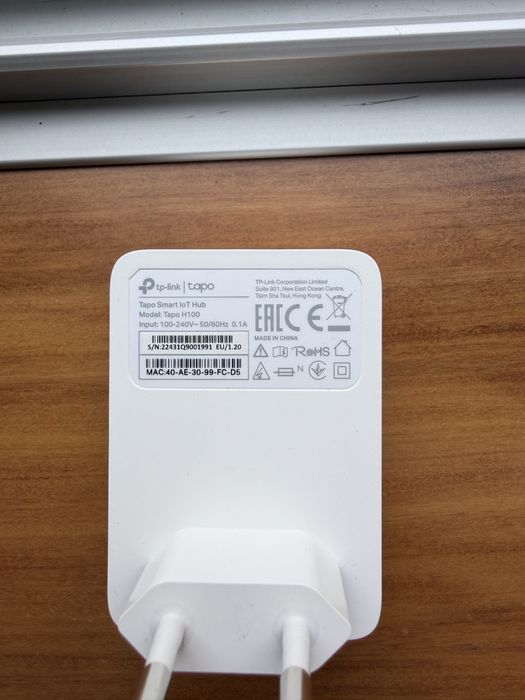 TP-Link Tapo S220 (4unid) + Hub H100 (1unid)