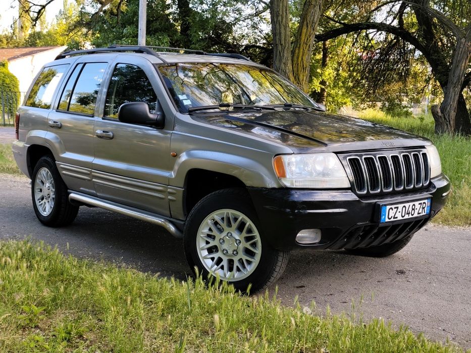 Продам Jeep Grand Cherokee .Дизель . На Автомате.