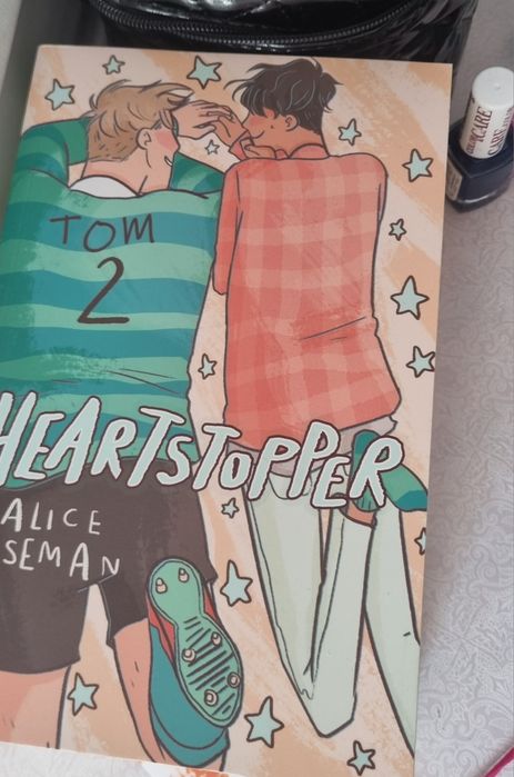 książki Heartstopper
