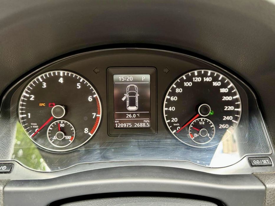 Продам авто Volkswagen Tiguan 2015