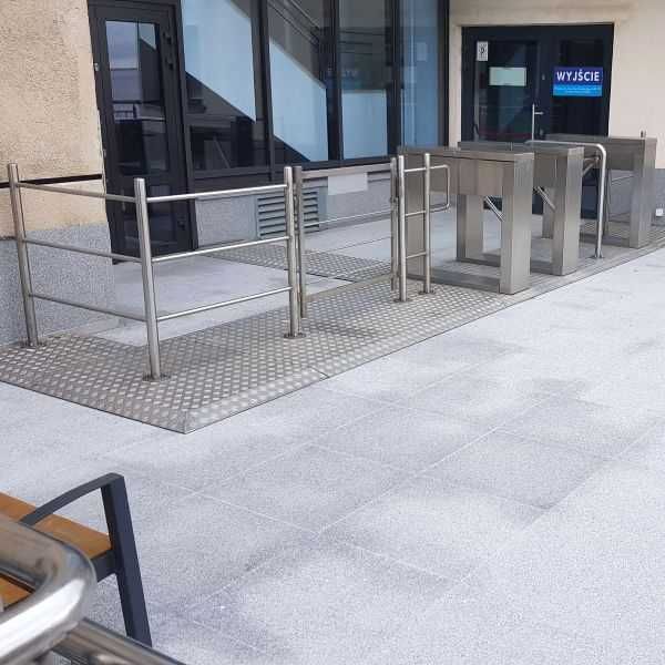 Płyty Kamienne Granitowe Granit Płytki Chodnikowe Antypoślizgowe/Poler