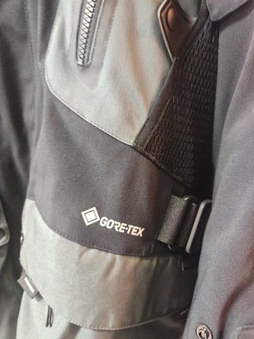 Casacos  : Dainese,  Spidi e  Armure