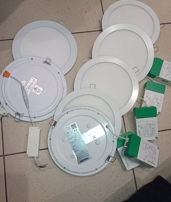 Lampy LED wpuszczane Philips, Kanlux