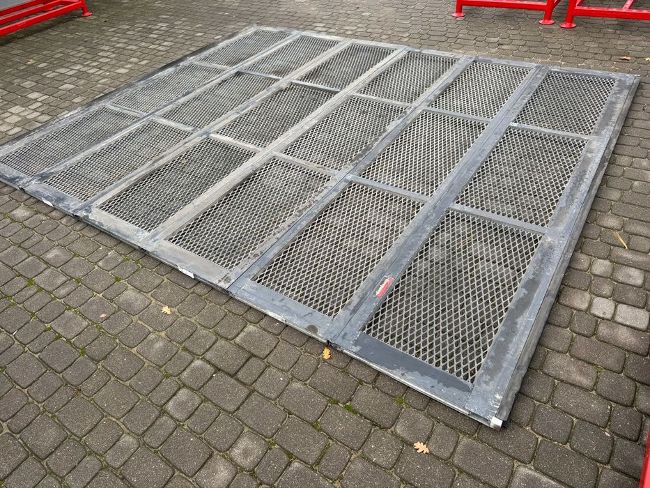 Brama 3.08x3.60 segmentowa elektryczna   aluminiowa azurowa